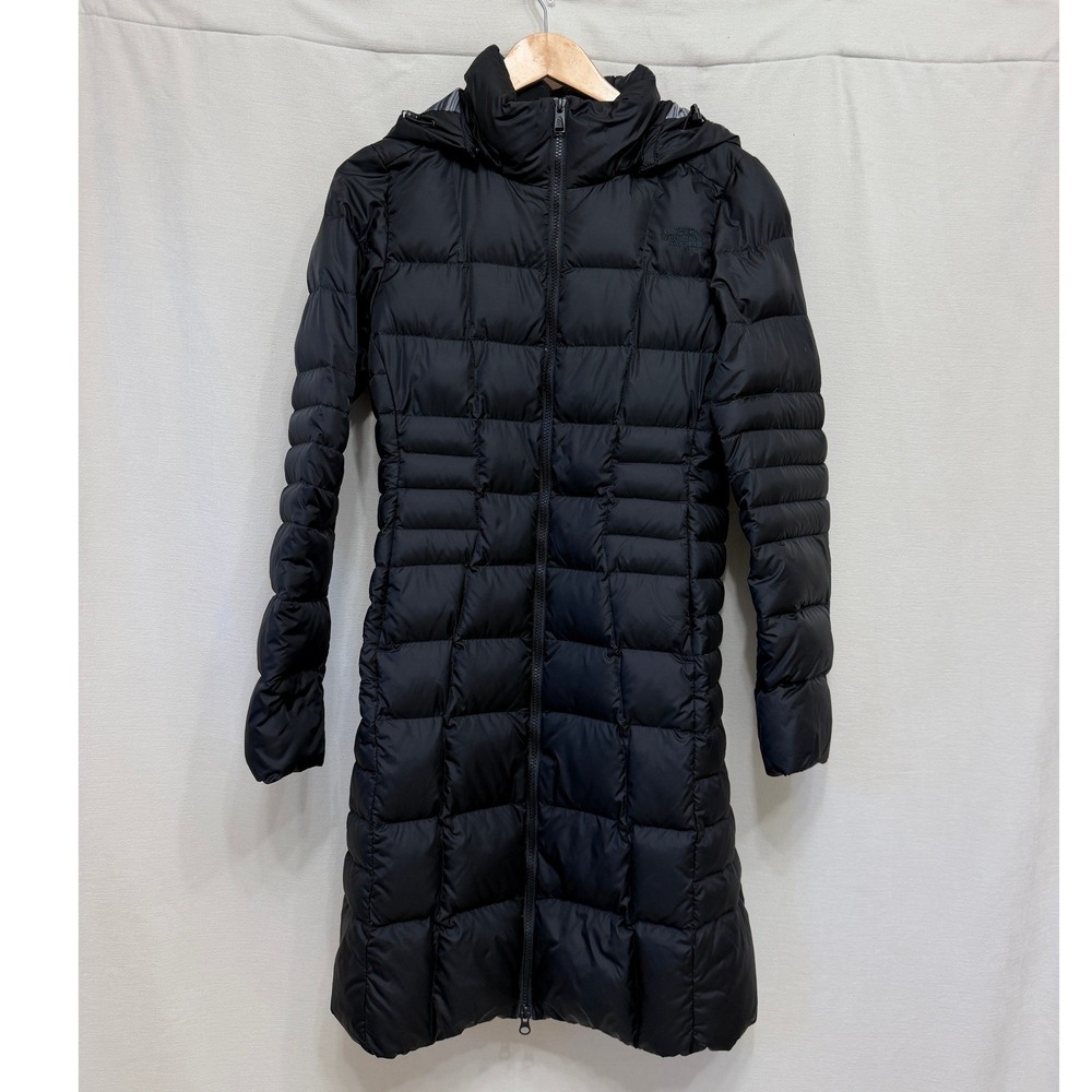 The North Face Women's Puffer Parka Black Long Down Insulated Hooded Winter Coat